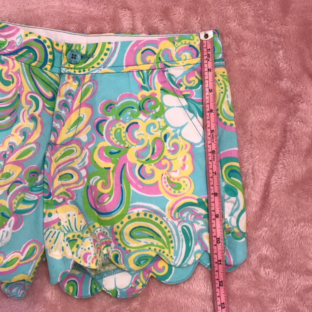 Lilly Pulitzer Buttercup Shorts - Picture 6 of 6
